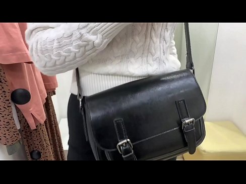 ❤️ Masturbation ampahibemaso ny tanora bitch FeralBerry miaraka amin'ny dildo ao amin'ny efitrano fitting ❤❌ Vaovao amin'ny pôrnôgrafia mg.pornobot.ru ️❤